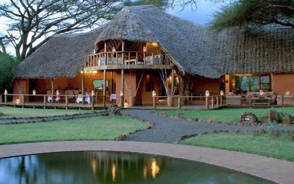 tawi-lodge-amboseli-600x375 tawi-lodge-amboseli-600x375